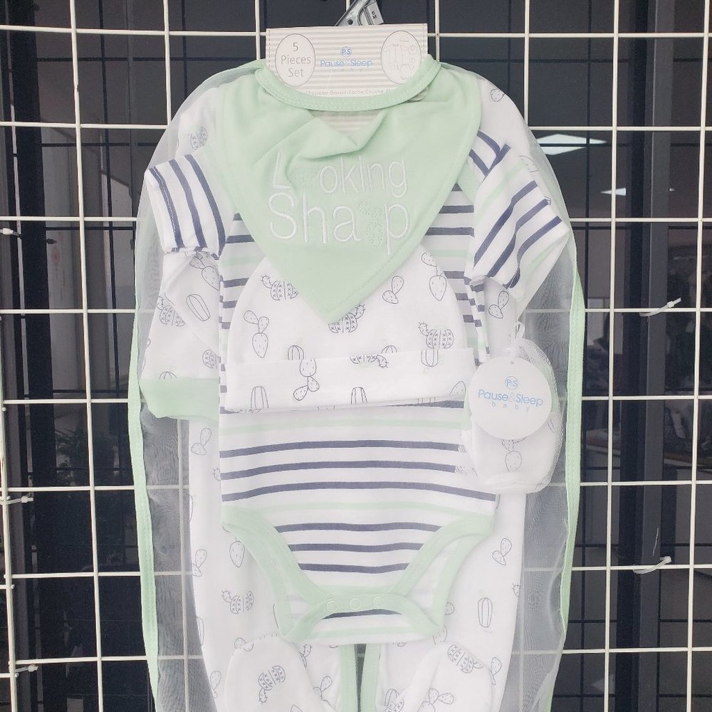 5pc baby sleepwear with mittens and bib